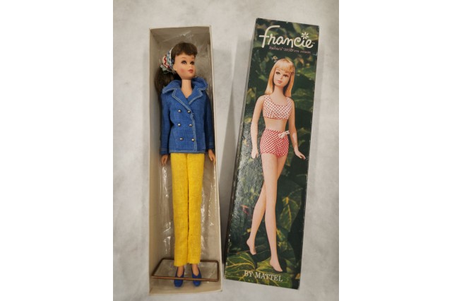 Barbie Francie dox next to box