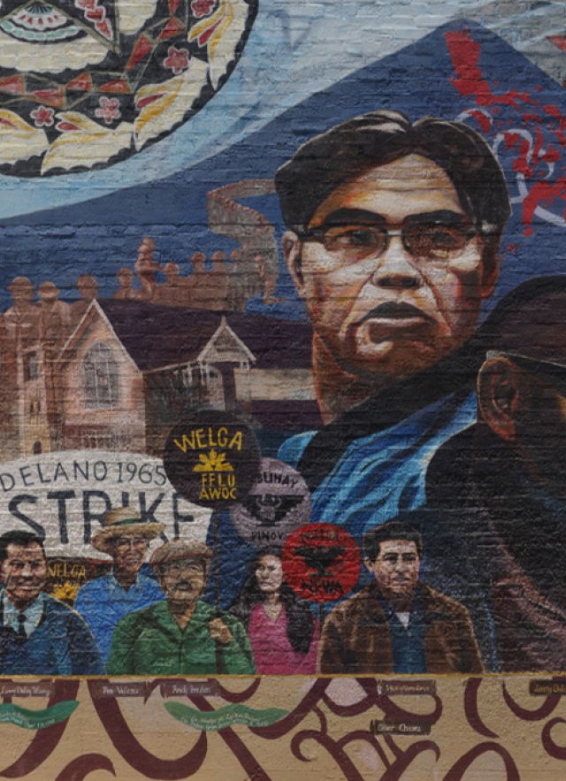 Filipino American Mural at Unidad Park titled Filipino Americans: A Glorious History, A Golden Legacy