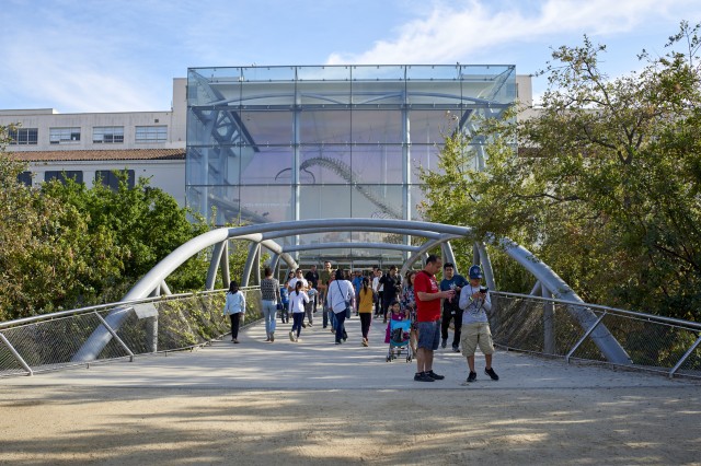 people in front of otis booth pavilion and elaine leventhal bridge NHM