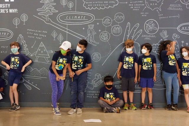 AIN Campers in Nature Lab Summer 2022