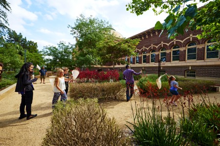 Explore the gardens to find out more about LA nature